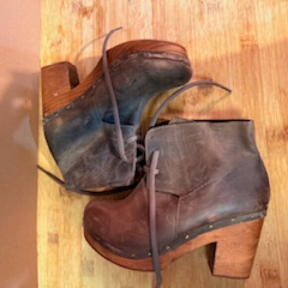 NWOT - Free People I'm with a dreamer Clog Boots - Picture 16 of 16
